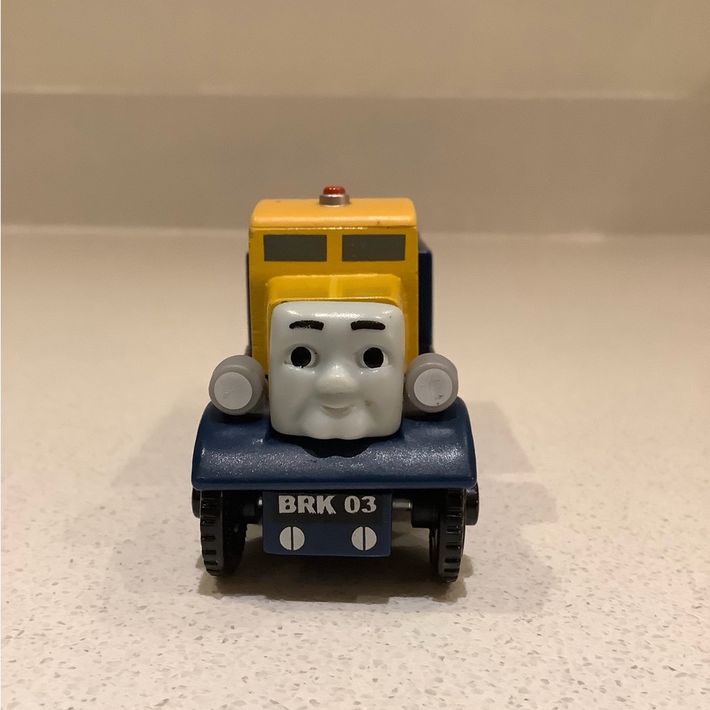 Thomas & Friends BRK 03 Blue and Yellow Train (BUTCH)